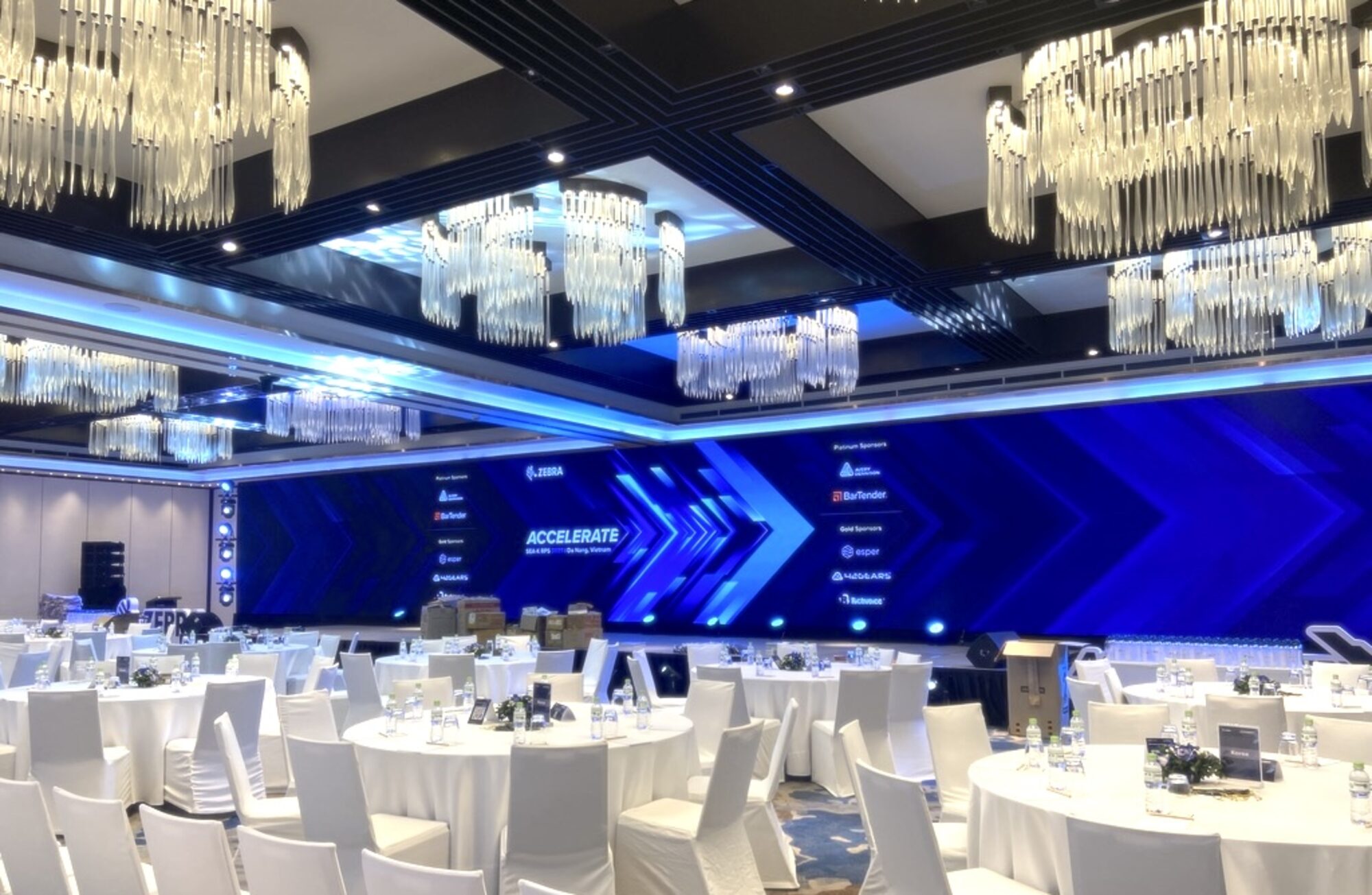 Zebra Accelerate internal conference, plenary stage in Da Nang